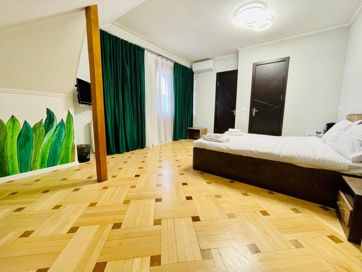 Quality Inn טביליסי מראה חיצוני תמונה