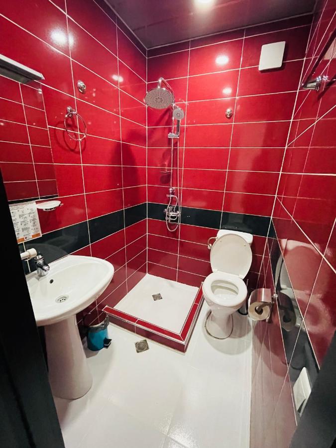 Quality Inn טביליסי מראה חיצוני תמונה