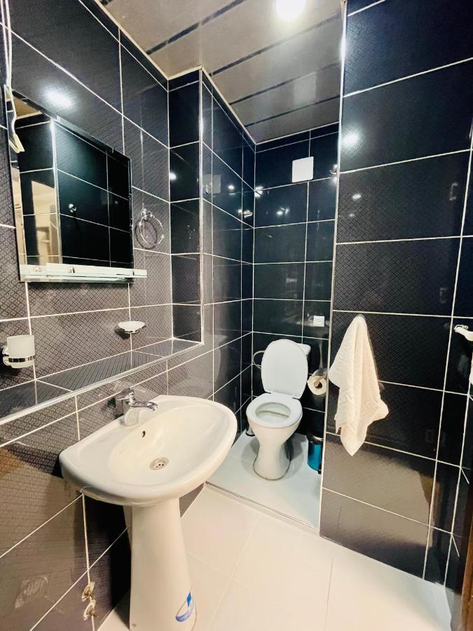 Quality Inn טביליסי מראה חיצוני תמונה